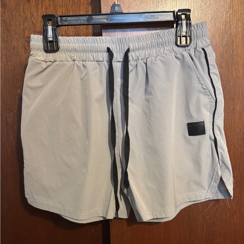Men's Gray Shorts
